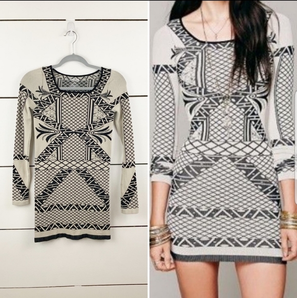 Free People Size Medium/Large  Long Sleeve Body Con Dress Black and Creem - Picture 4 of 11